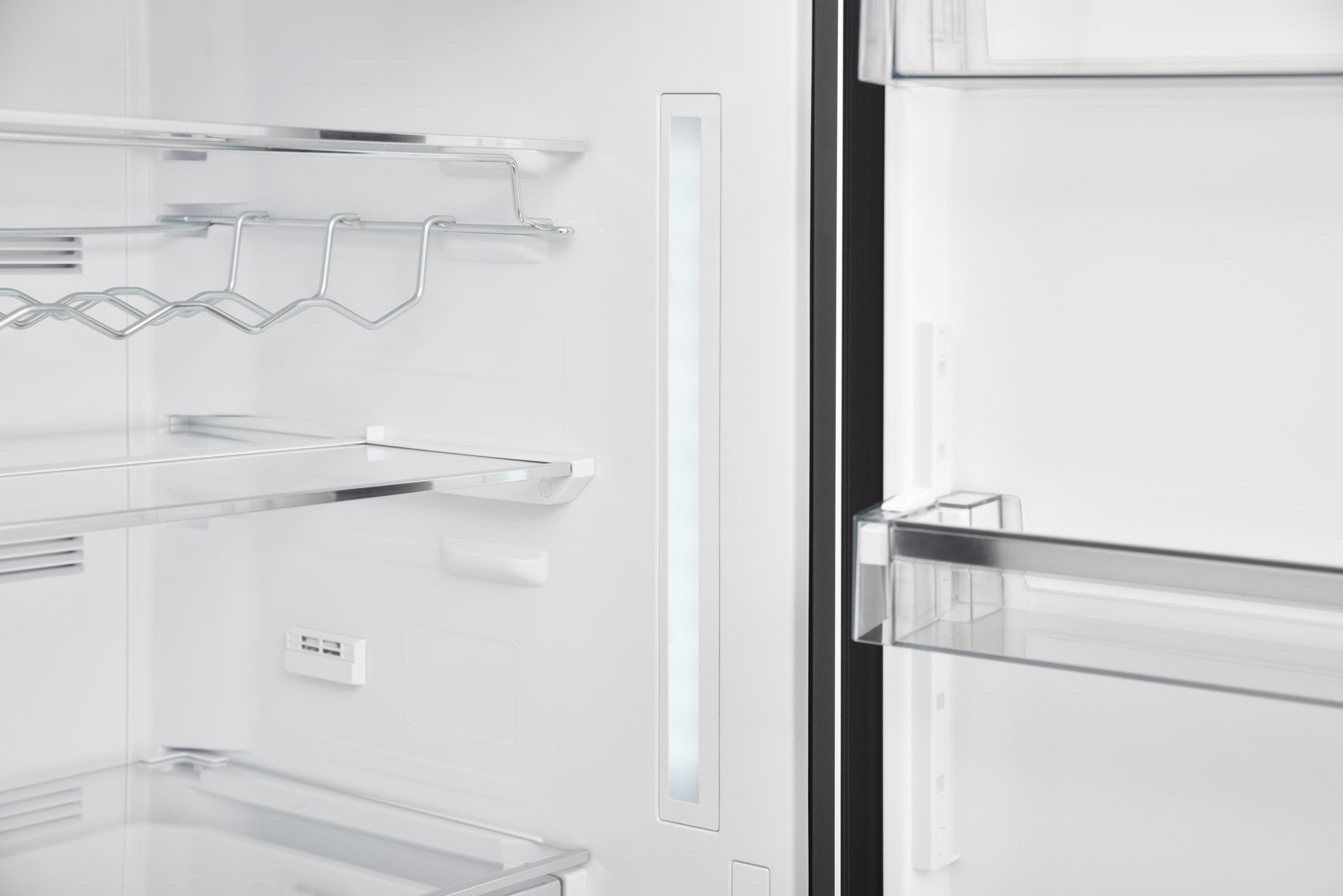 Vestel NFK37031 EMB No Frost Kühlschrank 330 l