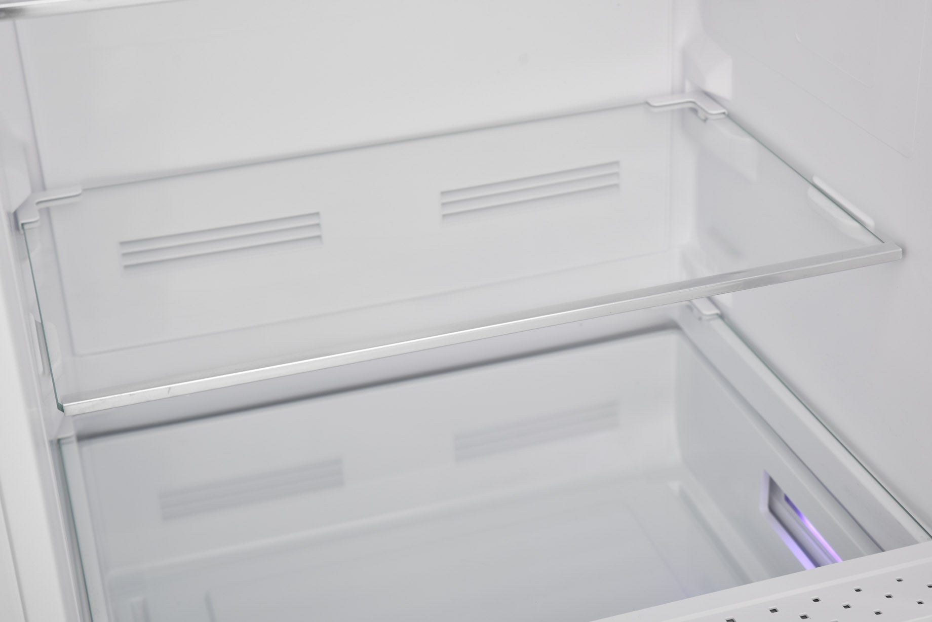 Vestel NFKB30021 E VM No Frost Kühlschrank 233 l